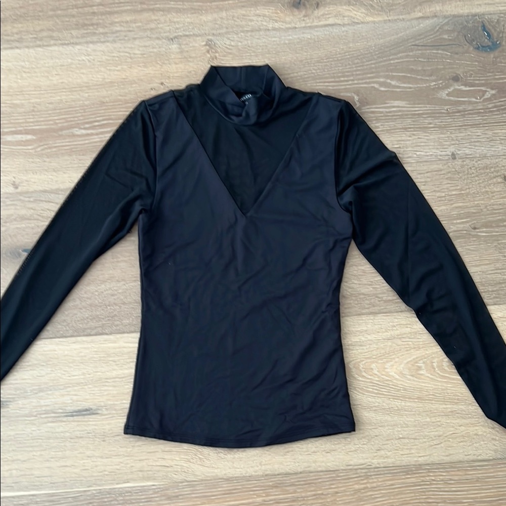 RW&CO. Gray Fitted Long Sleeve with Mesh